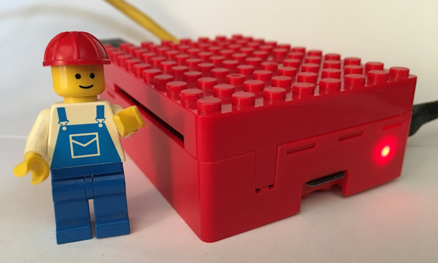 MoodleBox im Legogehäuse